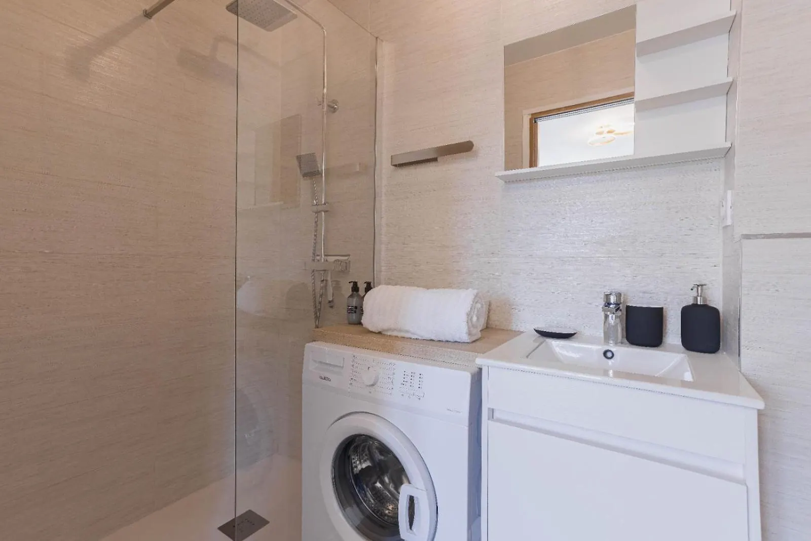 Studio Jasmin - Calme Charmant Clim Palais & Plage كان 0*,  فرنسا